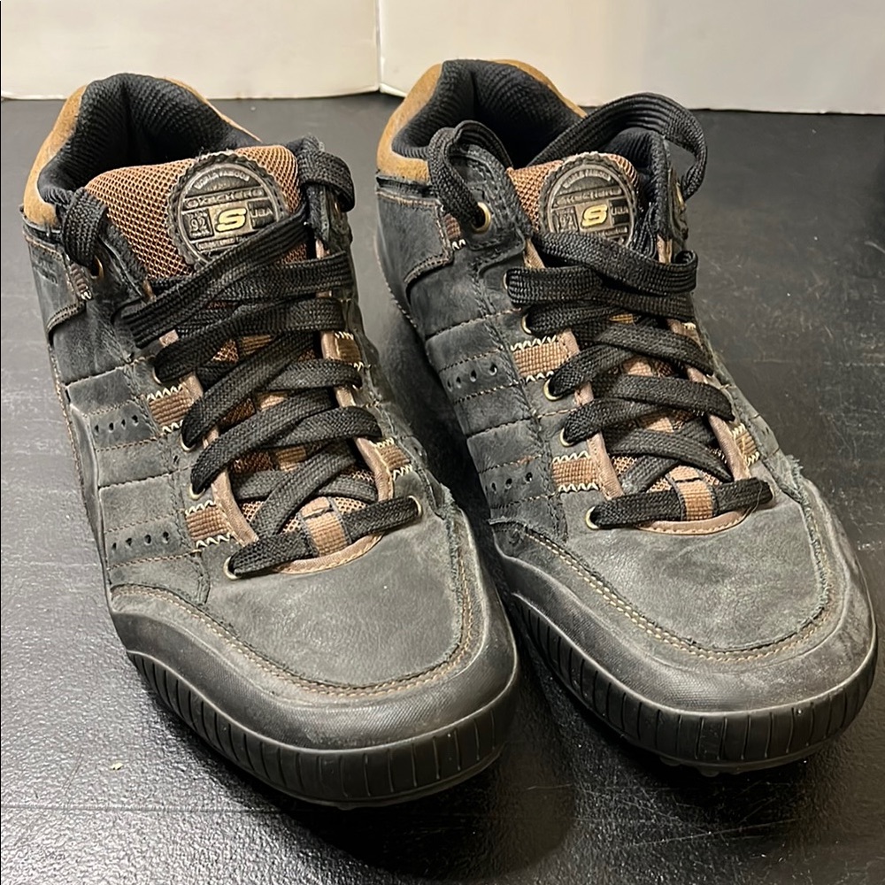 Skechers Men's Black and Brown Casual 9.5 Shoes